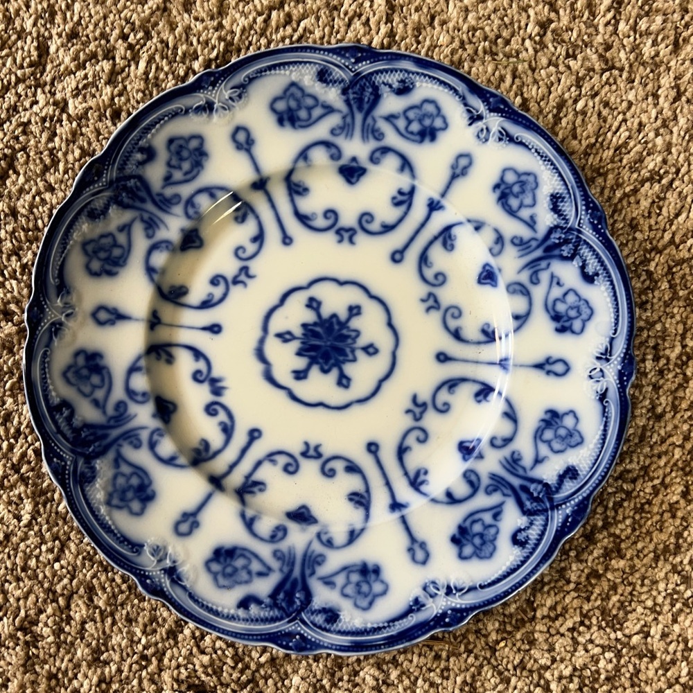 Antique New Wharf Pottery Blue and White Porcelain Dinner Plate
